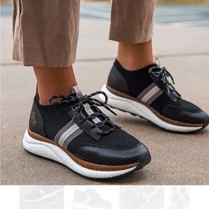 OTBT Black and Gray Women's Sneakers